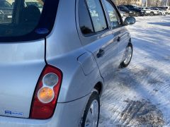 Photo of the vehicle Nissan March