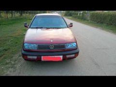 Фото авто Volkswagen Vento