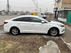 Photo of the vehicle Hyundai Sonata