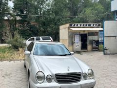 Сүрөт унаа Mercedes-Benz E-Класс