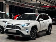 Фото авто Toyota RAV4