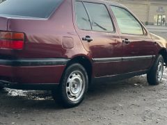 Фото авто Volkswagen Vento