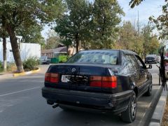 Photo of the vehicle Volkswagen Vento