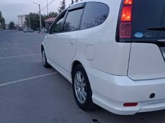 Сүрөт унаа Honda Stream