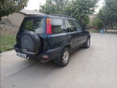 Сүрөт унаа Honda CR-V