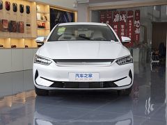 Photo of the vehicle BYD Qin