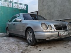 Фото авто Mercedes-Benz E-Класс