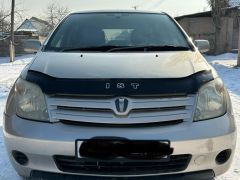 Photo of the vehicle Toyota Ist