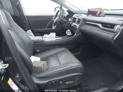 Photo of the vehicle Lexus RX