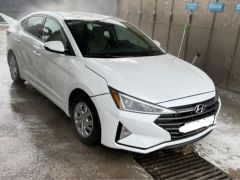 Photo of the vehicle Hyundai Elantra