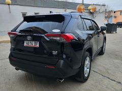 Photo of the vehicle Toyota RAV4