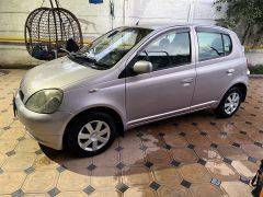 Фото авто Toyota Vitz