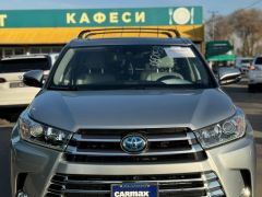 Сүрөт унаа Toyota Highlander