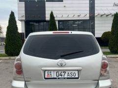 Фото авто Toyota Corolla Verso