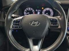 Photo of the vehicle Hyundai Sonata