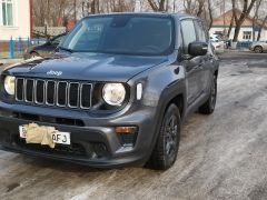 Сүрөт унаа Jeep Renegade