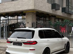 Photo of the vehicle BMW X7