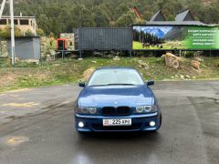 Photo of the vehicle BMW 5 Series