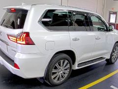 Сүрөт унаа Lexus LX