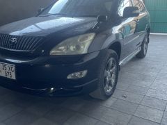 Сүрөт унаа Toyota Harrier