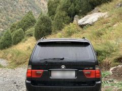 Photo of the vehicle BMW X5