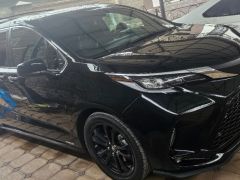 Фото авто Toyota Sienna