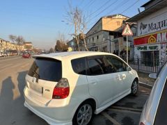 Photo of the vehicle Honda Fit