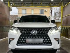 Photo of the vehicle Lexus GX