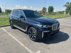 Фото авто BMW X7