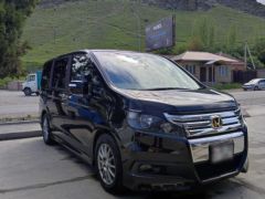 Фото авто Honda Stepwgn