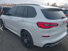 Фото авто BMW X5