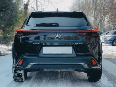 Photo of the vehicle Lexus UX