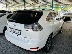 Сүрөт унаа Toyota Harrier