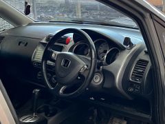 Сүрөт унаа Honda Fit