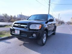 Фото авто Toyota Sequoia