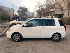 Фото авто Toyota Raum