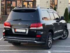 Photo of the vehicle Lexus LX