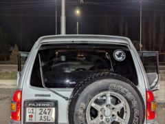 Сүрөт унаа Mitsubishi Pajero