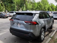 Сүрөт унаа Toyota RAV4