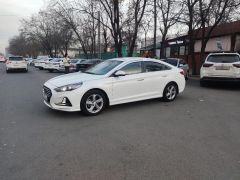 Photo of the vehicle Hyundai Sonata