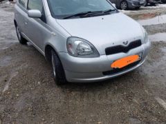 Фото авто Toyota Vitz