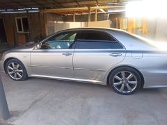 Фото авто Toyota Crown