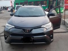 Сүрөт унаа Toyota RAV4