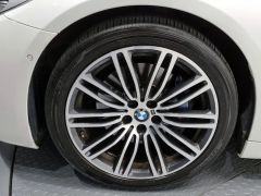 Photo of the vehicle BMW 5 Series