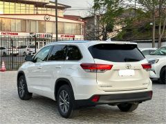 Фото Toyota Highlander  2018