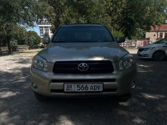 Сүрөт унаа Toyota RAV4