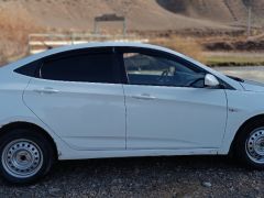 Photo of the vehicle Hyundai Solaris