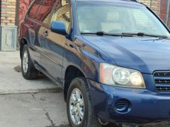 Сүрөт унаа Toyota Highlander