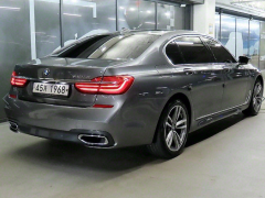 Фото авто BMW 7 серии