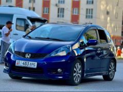 Фото авто Honda Fit